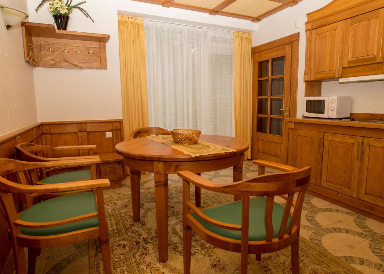 Апартаменти Vienaragio Apartamentai Паланга Екстер'єр фото